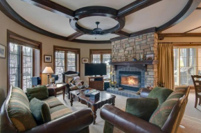 Manoirs-Luxury Golf - 1KM to Mont-Tremblant with AC